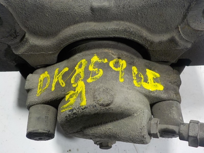 Recambio de pinza freno delantera izquierda para volkswagen touareg (7la) 2.5 tdi referencia OEM IAM 7L6615123F 7L6105D 7L6105D