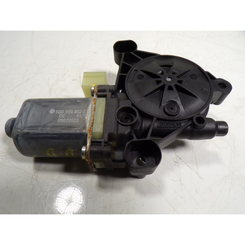 Recambio de motor elevalunas delantero derecho para seat leon sportstourer (kl8) fr referencia OEM IAM 5Q0959802C 5Q0959802C 