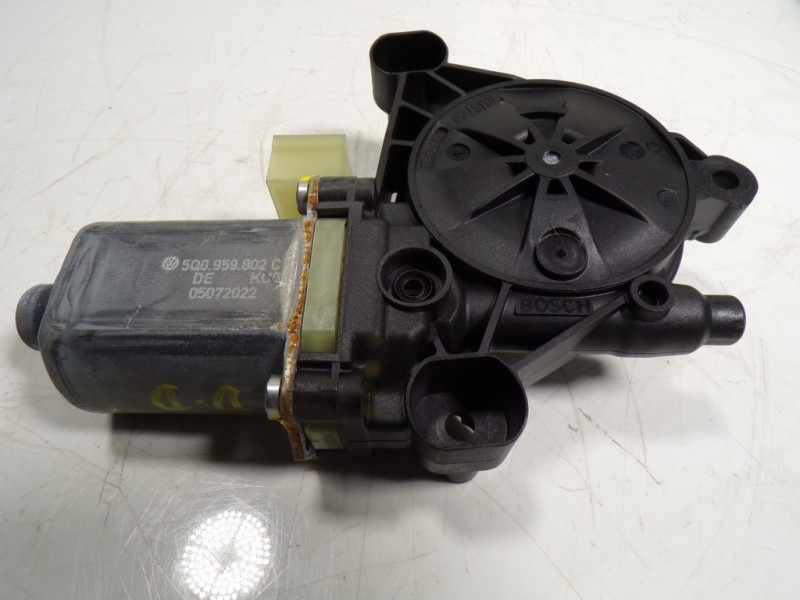 Recambio de motor elevalunas delantero derecho para seat leon sportstourer (kl8) fr referencia OEM IAM 5Q0959802C 5Q0959802C 