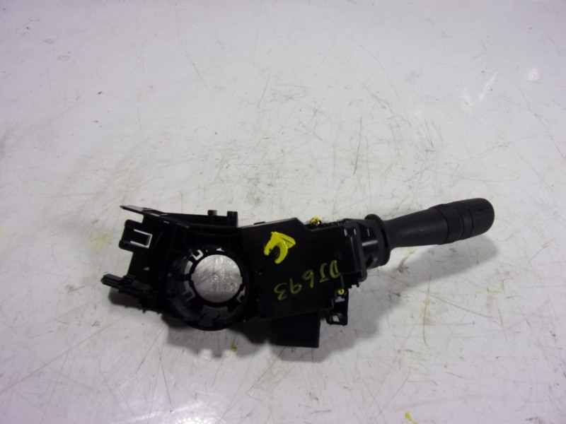 Recambio de mando luces para toyota hilux (3b/3c/3d) doble cabina referencia OEM IAM 841400K650  