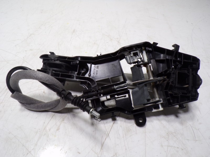 Recambio de maneta exterior trasera derecha para volkswagen tiguan 2.0 tdi referencia OEM IAM 510837206JGRU 510837812H 