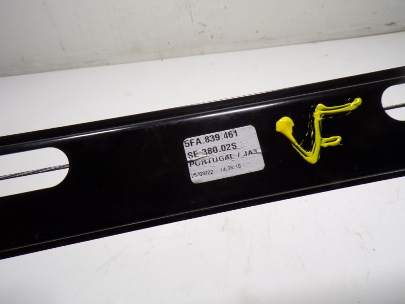 Recambio de elevalunas trasero izquierdo para seat leon sportstourer (kl8) 2.0 tdi referencia OEM IAM 5FA839461 5FA839461 