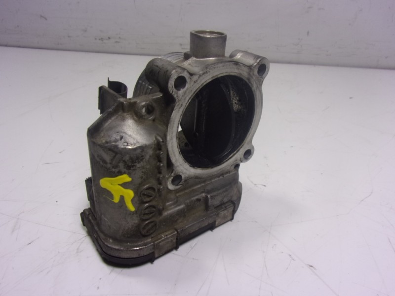 Recambio de caja mariposa para volvo c30 2.4 20v diesel referencia OEM IAM 31216665 8692720 
