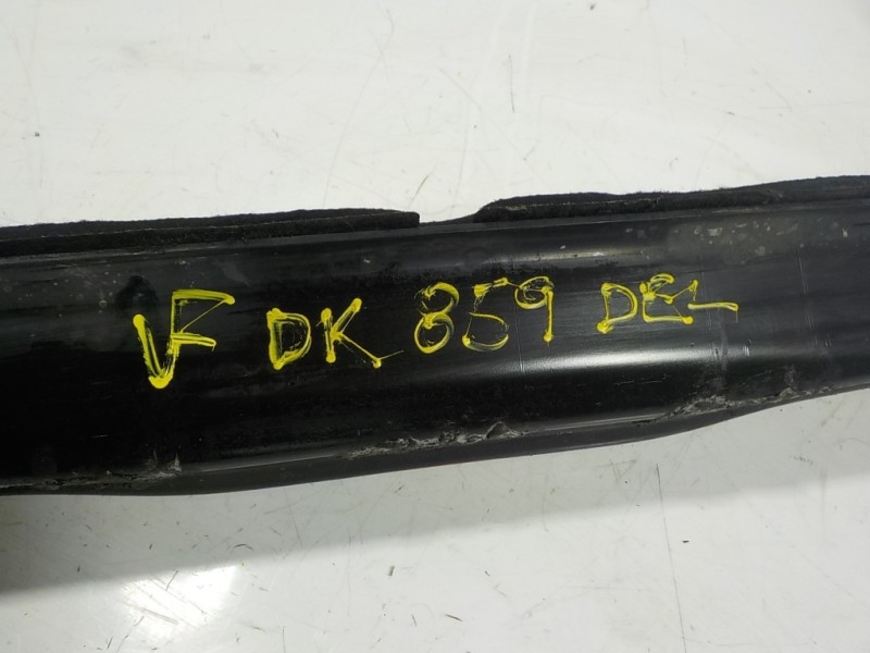 Recambio de refuerzo paragolpes delantero para volkswagen touareg (7la) 2.5 tdi referencia OEM IAM 7L0807109E  