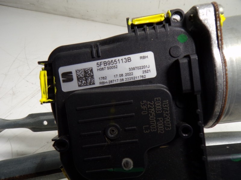 Recambio de motor limpia delantero para seat leon sportstourer (kl8) fr referencia OEM IAM 5FB955023B 339702201J 