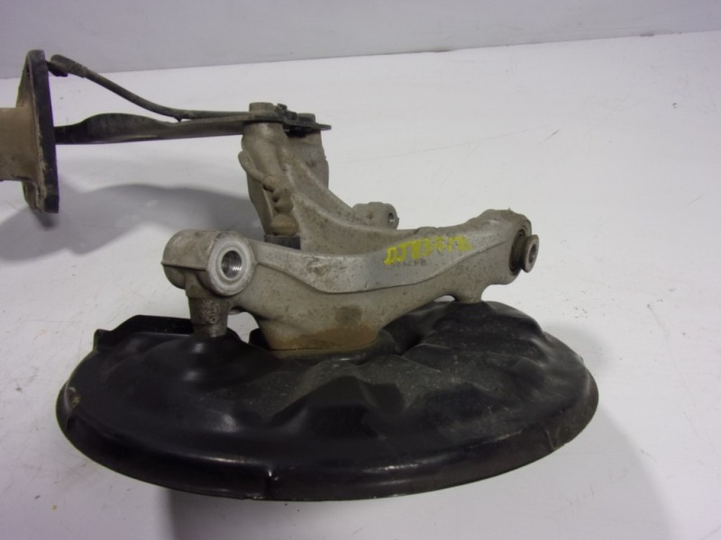 Recambio de mangueta trasera izquierda para volkswagen tiguan 2.0 tdi referencia OEM IAM 5QF505433C  