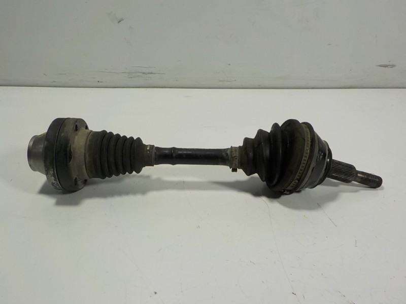 Recambio de transmision derecha para volkswagen touareg (7la) 2.5 tdi referencia OEM IAM 7L6407271G 7L6407271D 