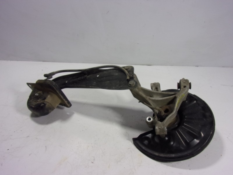 Recambio de mangueta trasera izquierda para volkswagen tiguan 2.0 tdi referencia OEM IAM 5QF505433C  