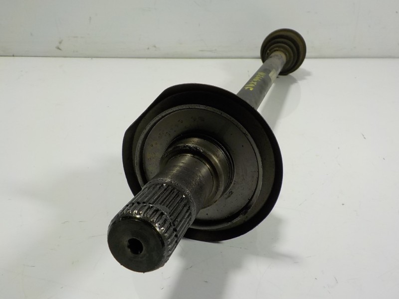 Recambio de transmision trasera derecha para bmw serie 5 lim. (f10) 530d xdrive referencia OEM IAM 33207581018 7581018AI01 