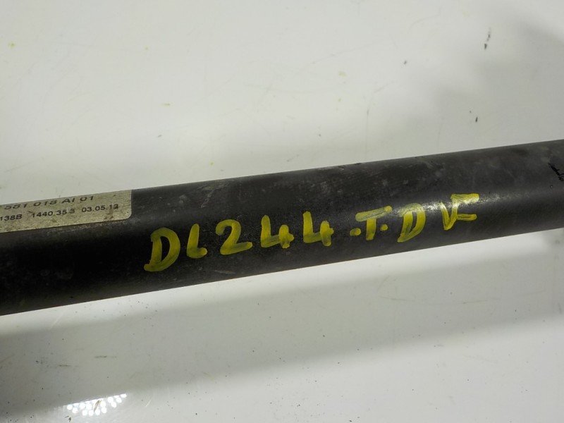 Recambio de transmision trasera derecha para bmw serie 5 lim. (f10) 530d xdrive referencia OEM IAM 33207581018 7581018AI01 