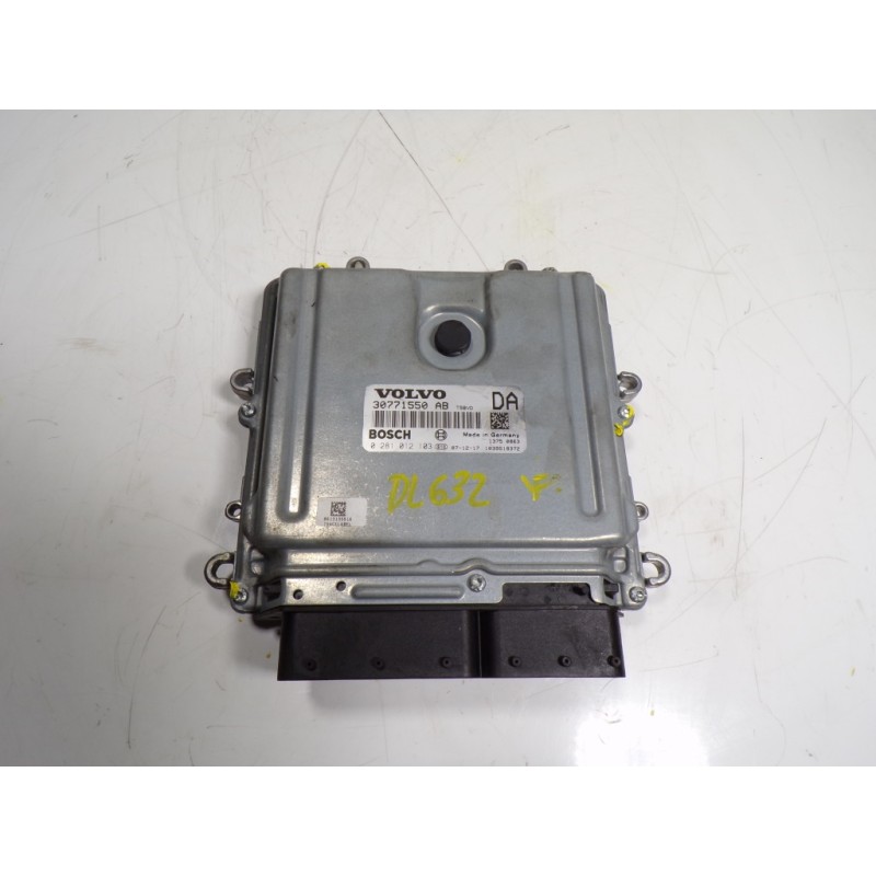 Recambio de centralita motor uce para volvo c30 2.4 20v diesel referencia OEM IAM 36002593 30771550AB 