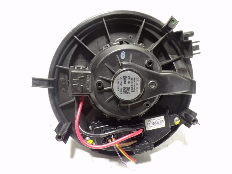 Recambio de motor calefaccion para volkswagen tiguan 2.0 tdi referencia OEM IAM 3Q1819021 3Q1819021C 0130115578