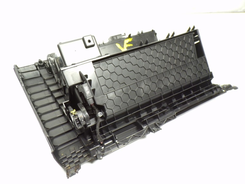 Recambio de guantera para seat leon sportstourer (kl8) 2.0 tdi referencia OEM IAM 5FB857095J4PK  