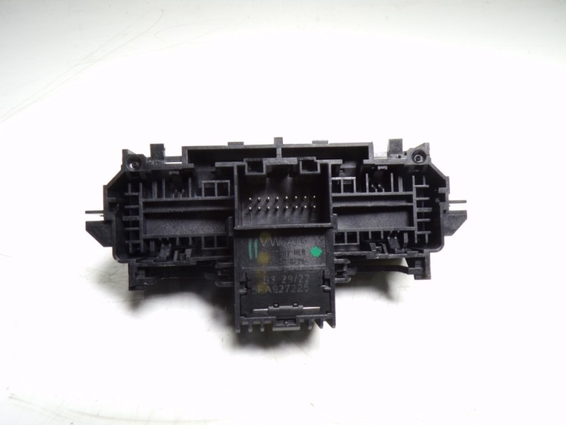 Recambio de palanca freno de mano para seat leon sportstourer (kl8) fr referencia OEM IAM 5FA927225VRY 5FA927225 