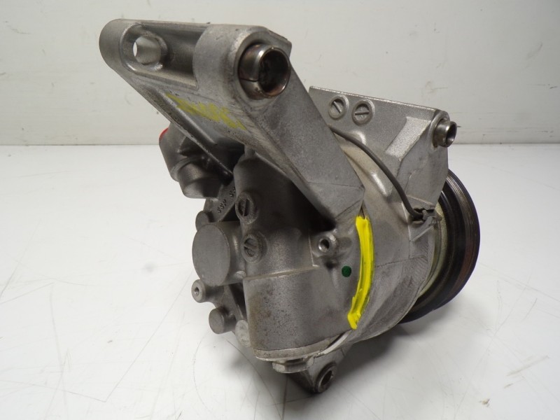 Recambio de compresor aire acondicionado para mazda cx-3 2.0 16v cat referencia OEM IAM  DB5H61450 