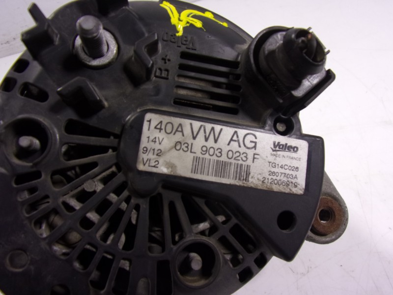 Recambio de alternador para seat leon (1p1) 1.6 tdi referencia OEM IAM 03L903023F 03L903023F 