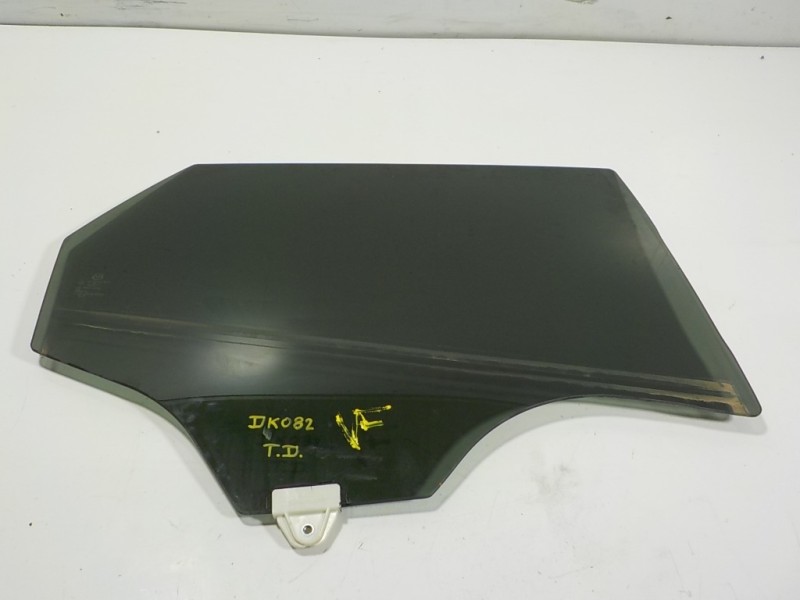 Recambio de cristal puerta trasero derecho para mazda cx-3 2.0 16v cat referencia OEM IAM   