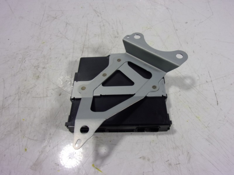 Recambio de modulo electronico para toyota hilux (3b/3c/3d) doble cabina referencia OEM IAM 892600K150 892600K150 