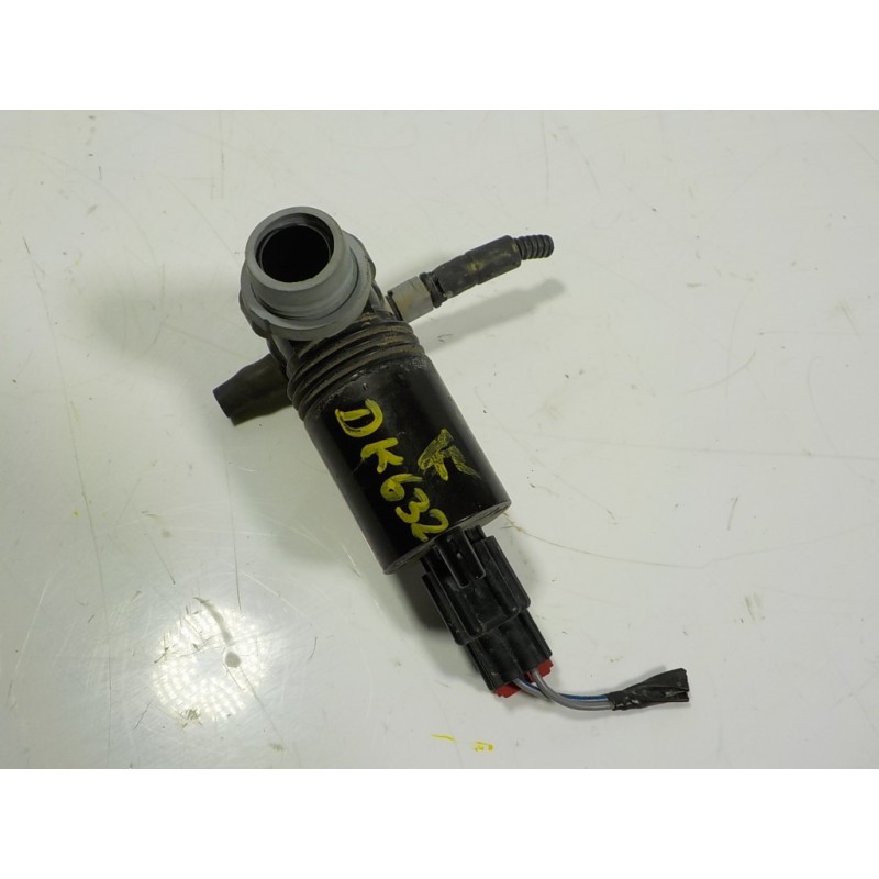 Recambio de bomba limpia para land rover discovery sport 2.0 td4 cat referencia OEM IAM LR013951 1050007001 