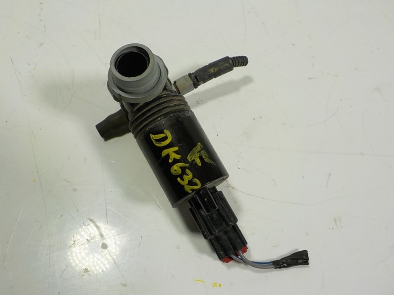 Recambio de bomba limpia para land rover discovery sport 2.0 td4 cat referencia OEM IAM LR013951 1050007001 