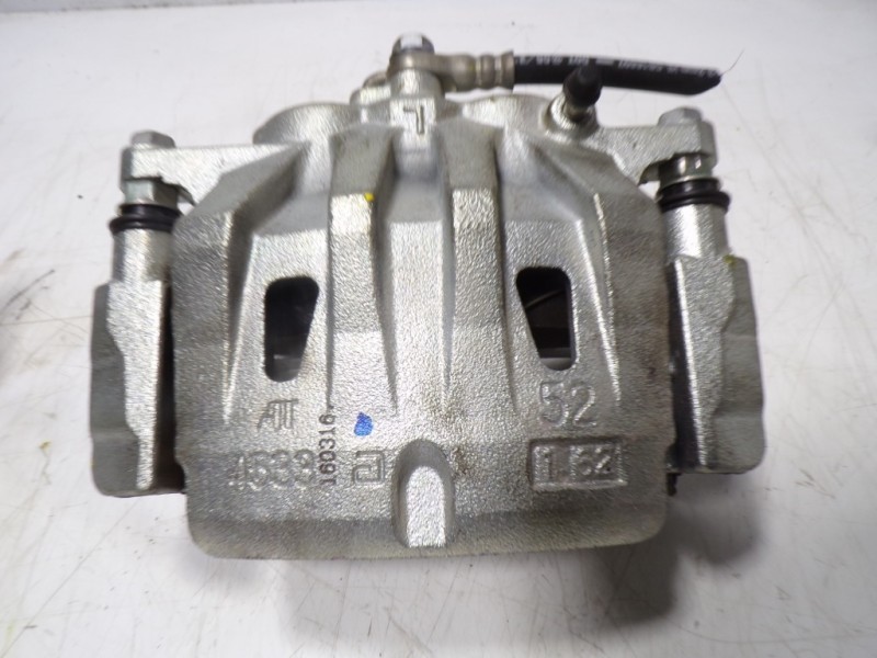 Recambio de pinza freno delantera izquierda para lexus nx 300h 2wd referencia OEM IAM 4775048110  