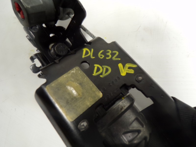 Recambio de cinturon seguridad delantero derecho para volvo c30 2.4 20v diesel referencia OEM IAM 31320501 6061062R0C 