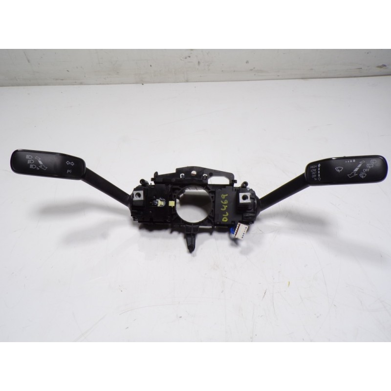 Recambio de mando intermitentes para seat leon sportstourer (kl8) 2.0 tdi referencia OEM IAM 5Q1953507GAIGI 5Q1953507GA 