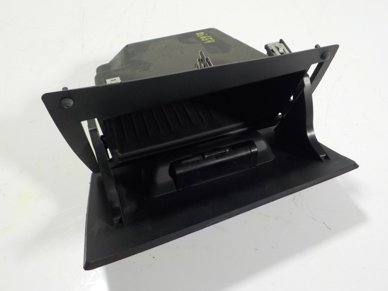 Recambio de guantera para bmw serie 2 gran tourer (f46) 218d referencia OEM IAM 51459316716  