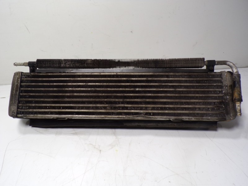 Recambio de intercooler para land rover discovery 2.7 td v6 cat referencia OEM IAM PML500011 PML500010 L25951