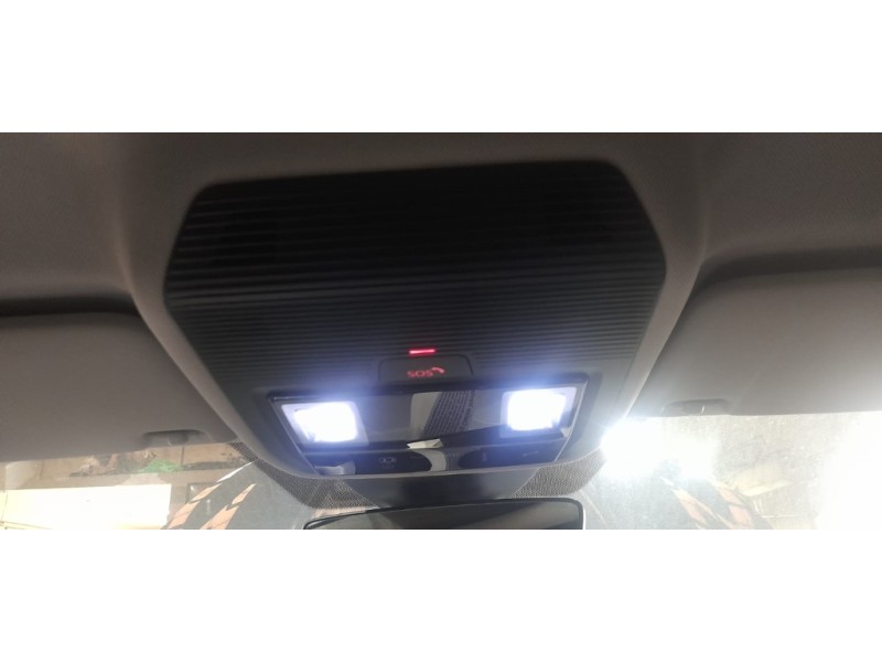 Recambio de piloto interior para seat leon sportstourer (kl8) fr referencia OEM IAM 5H0959561AATJA 5H0959561AA 