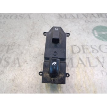 MANDO ELEVALUNAS DELANTERO DERECHO 935762B000 371510 