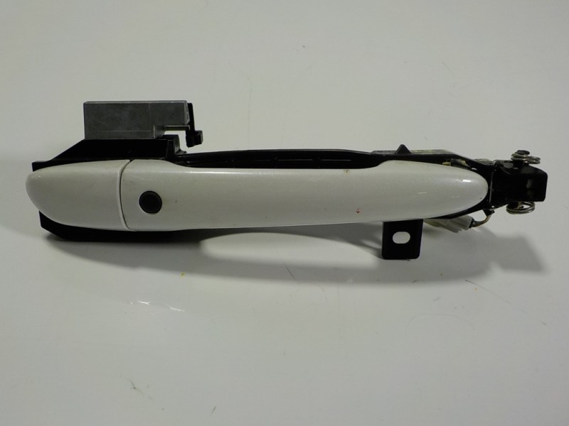 Recambio de maneta exterior delantera derecha para mazda cx-3 2.0 16v cat referencia OEM IAM   