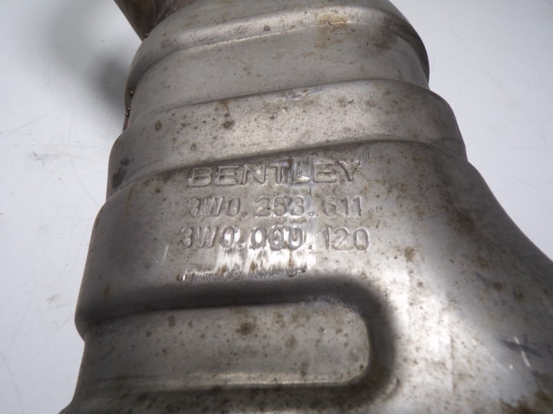 Recambio de tubo escape trasero para bentley continental gt supersports referencia OEM IAM 3W0253609R 3W0253611 