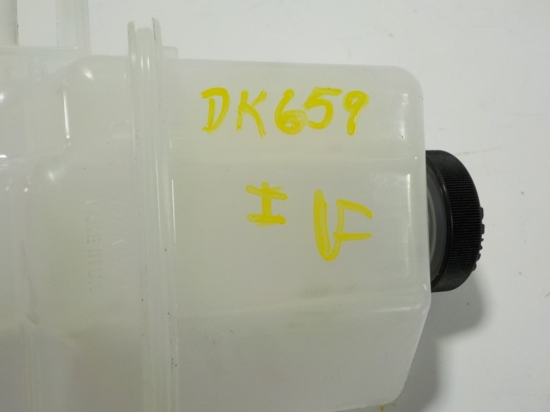 Recambio de deposito expansion para toyota corolla (e21) hybrid 90kw referencia OEM IAM 164A20T060  