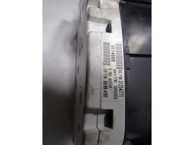 Recambio de cuadro instrumentos para volvo c30 2.4 20v diesel referencia OEM IAM 36002714 31254771 
