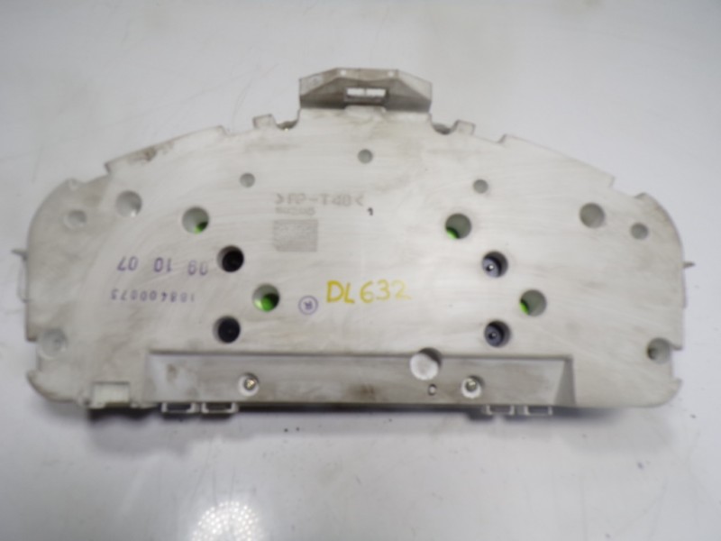 Recambio de cuadro instrumentos para volvo c30 2.4 20v diesel referencia OEM IAM 36002714 31254771 