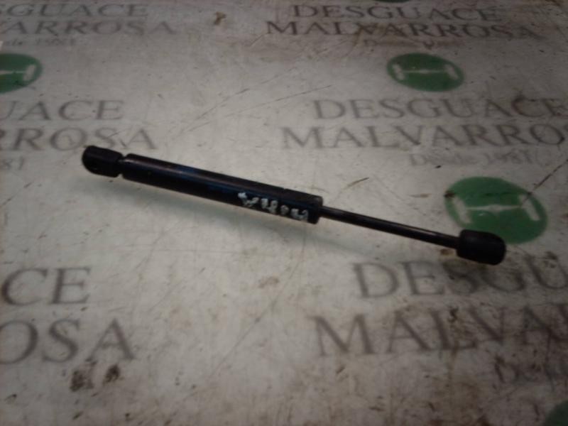 Recambio de amortiguadores maletero / porton para nissan primera berlina (p12) acenta referencia OEM IAM   