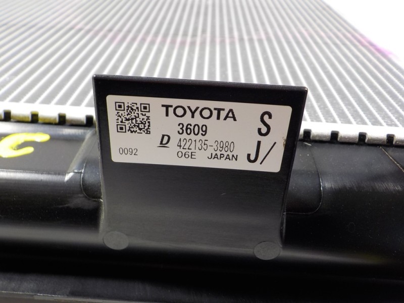 Recambio de radiador agua para lexus nx 300h 2wd referencia OEM IAM 1640036090 4221353980 