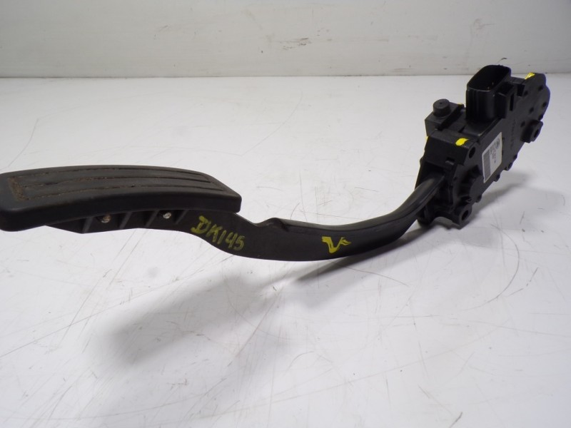 Recambio de potenciometro pedal para land rover discovery 2.7 td v6 cat referencia OEM IAM SLC000061PVJ SLC000061 3256115000