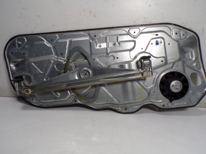 Recambio de elevalunas delantero derecho para volvo c30 2.4 20v diesel referencia OEM IAM 30784510 1513332 
