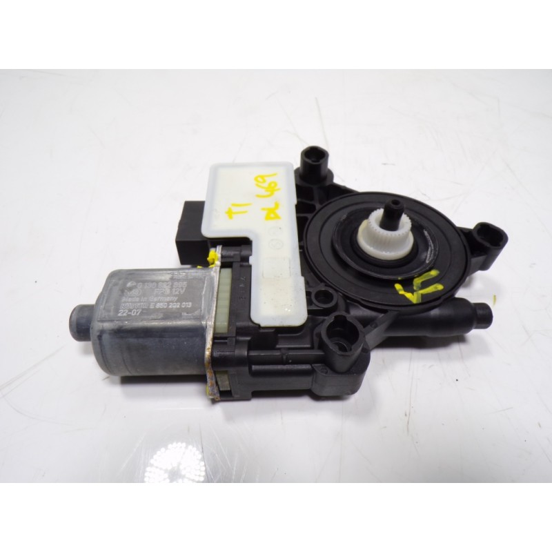 Recambio de motor elevalunas trasero izquierdo para seat leon sportstourer (kl8) 2.0 tdi referencia OEM IAM 5Q0959407D 5Q0959407
