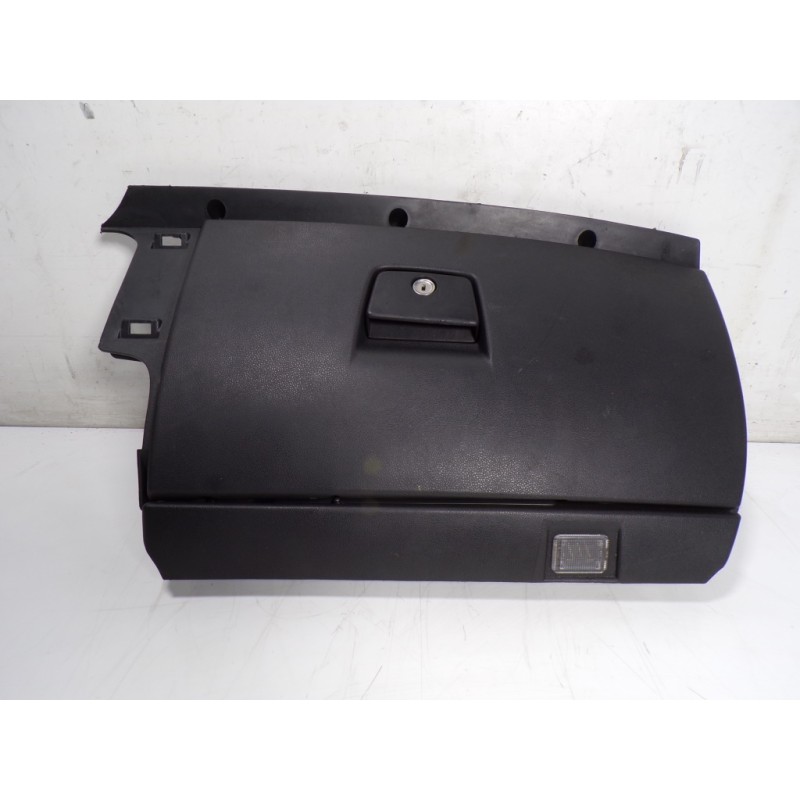 Recambio de guantera para volvo c30 2.4 20v diesel referencia OEM IAM 39897395  