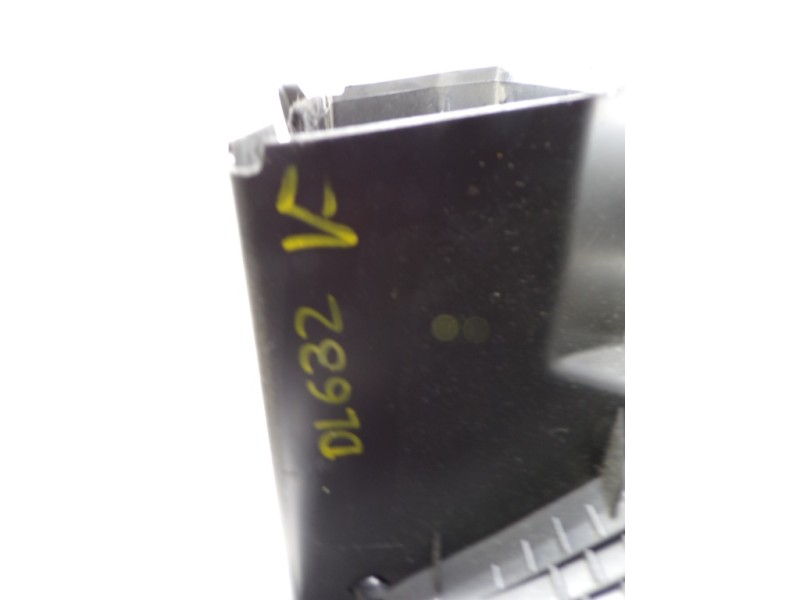 Recambio de guantera para volvo c30 2.4 20v diesel referencia OEM IAM 39897395  