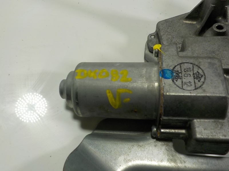 Recambio de motor limpia trasero para mazda cx-3 2.0 16v cat referencia OEM IAM   