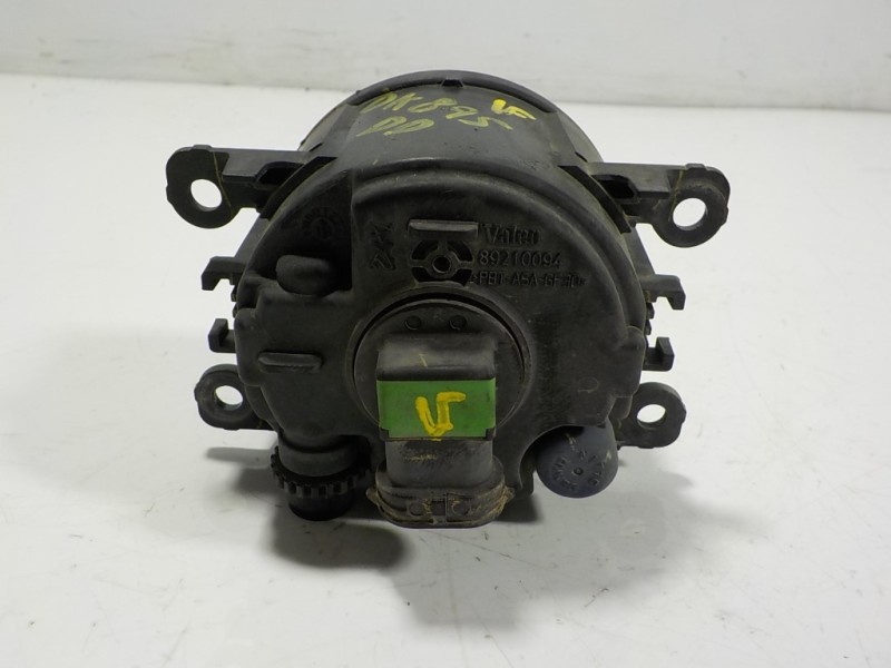 Recambio de faro antiniebla derecho para renault kangoo 1.5 dci diesel cat referencia OEM IAM 8200074008 8200074008 