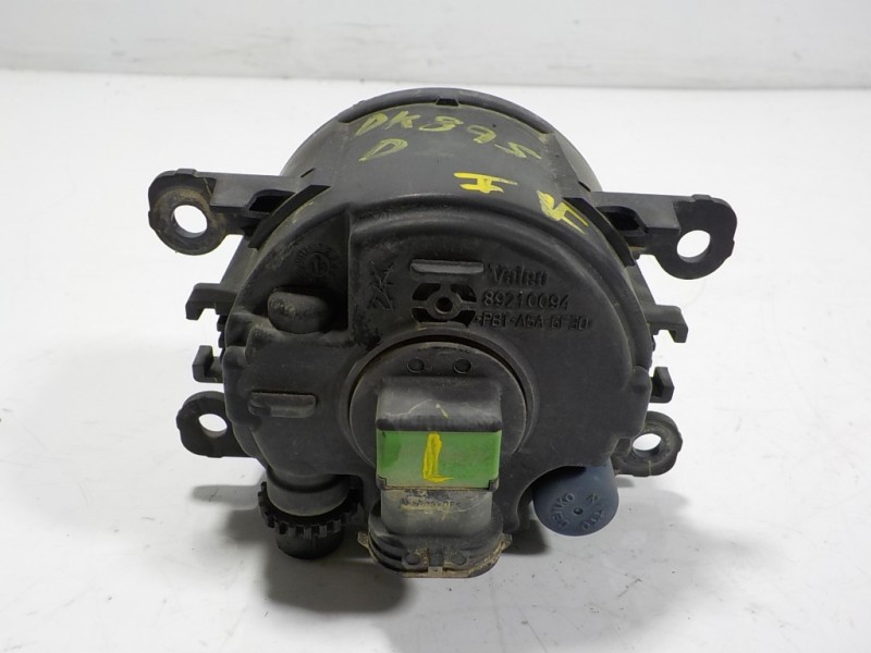 Recambio de faro antiniebla izquierdo para renault kangoo 1.5 dci diesel cat referencia OEM IAM 8200074008 8200074008 