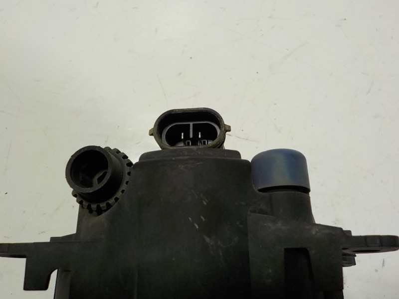 Recambio de faro antiniebla izquierdo para renault kangoo 1.5 dci diesel cat referencia OEM IAM 8200074008 8200074008 