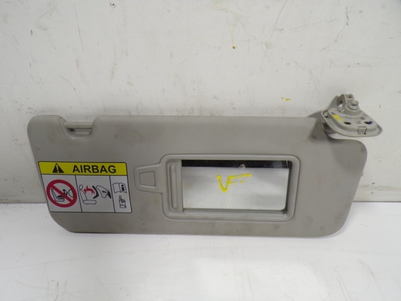 Recambio de parasol derecho para kia niro drive plug-in hybrid referencia OEM IAM 85220G5010HGC  