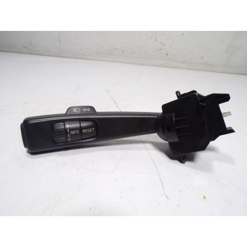 Recambio de mando intermitentes para volvo c30 2.4 20v diesel referencia OEM IAM   