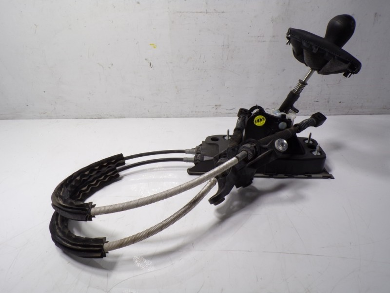 Recambio de palanca cambio para seat ibiza (kj1) 1.0 referencia OEM IAM 2Q0711049J 2Q0711049J 